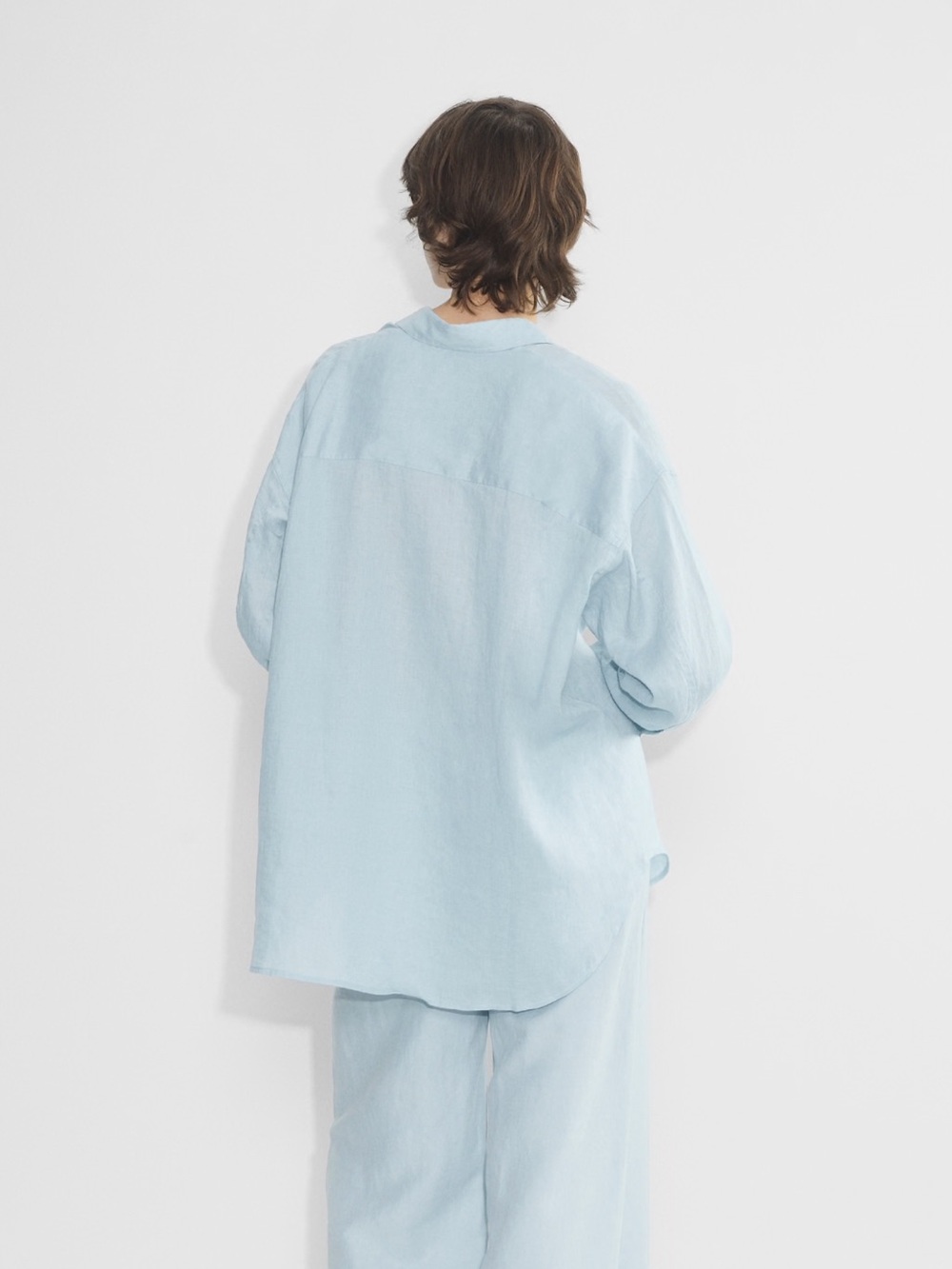 Wilfred Reminisce Relaxed Linen Shirt Long Sleeve Button-Up Oversized Aritzia - Picture 3 of 9